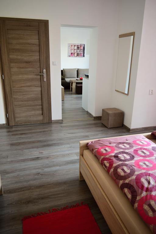 Apartmany Lenko - Near Thermal Aquapark Tatralandia Liptowski Mikułasz Zewnętrze zdjęcie
