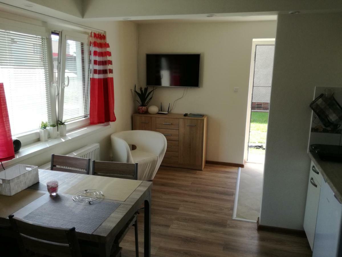 Apartmany Lenko - Near Thermal Aquapark Tatralandia Liptowski Mikułasz Zewnętrze zdjęcie
